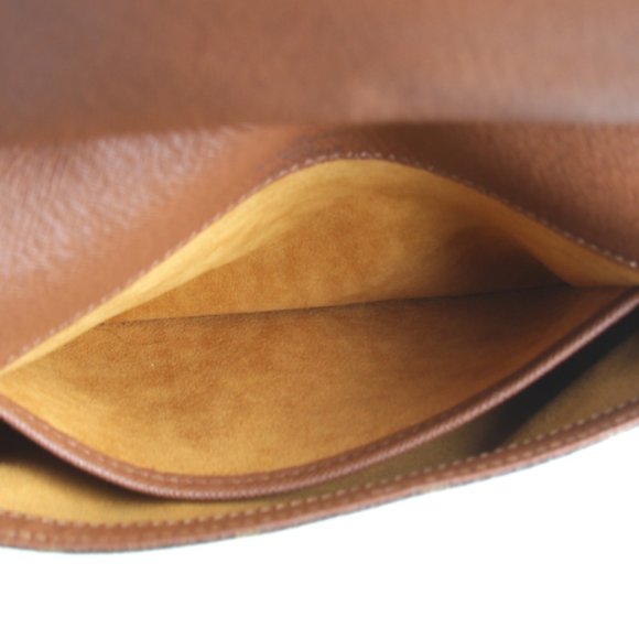 LOUIS VUITTON Brown Monogram Canvas Shoulder Bag - Picture 10 of 10